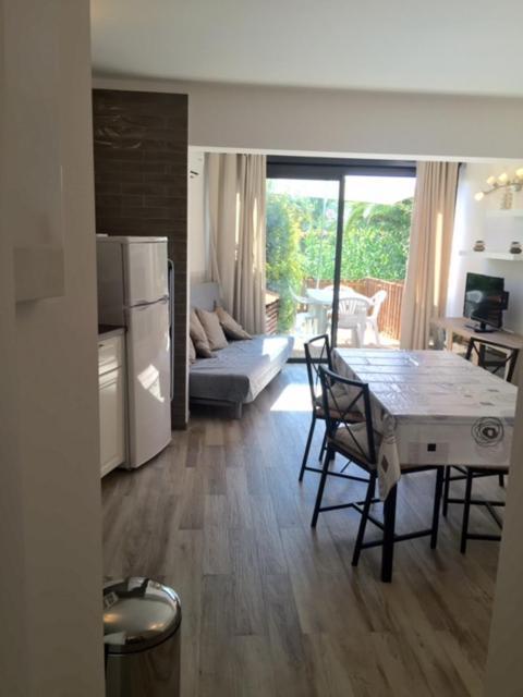 Appartement Renove Aux Portes De St Tropez Gassin Exterior foto